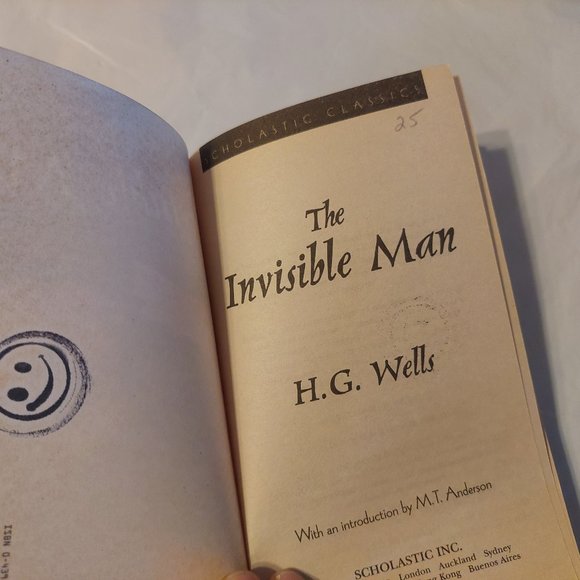 Invisible Man - Picture 4 of 4